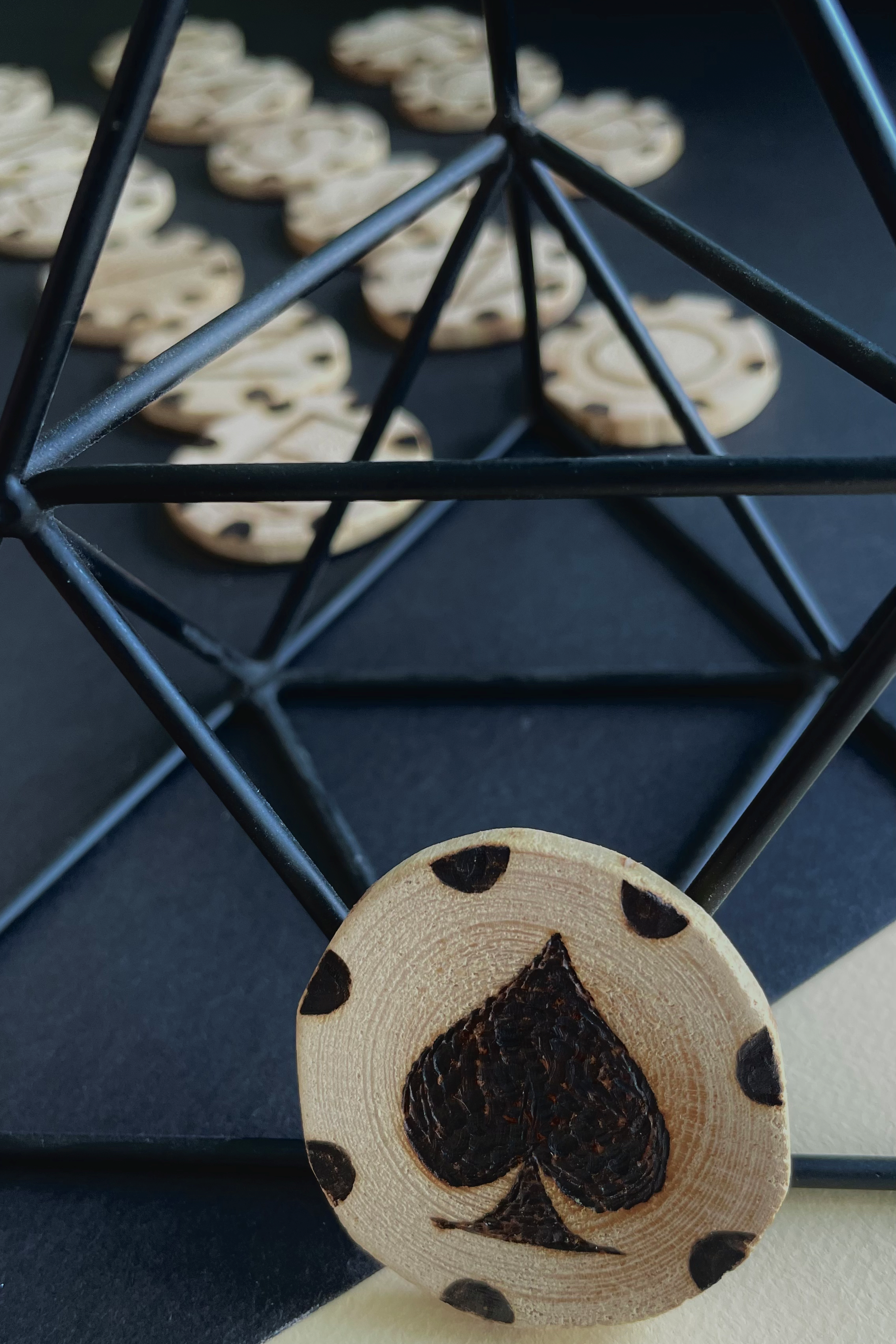 TopKasyno Online skupia się na pomaganiu użytkownikom w znalezieniu kasyna online, które spełnia ich wymagania. TopKasyno Online skupia się na pomaganiu użytkownikom w znalezieniu kasyna online, które spełnia ich wymagania.